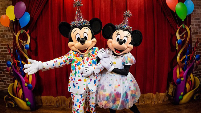 Onde encontrar o Mickey em Orlando | Viagem Disney | Magic Kingdom | Town Square Theater